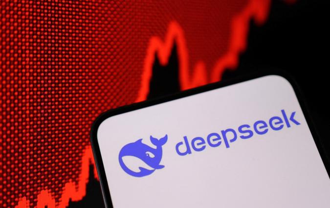 DeepSeek: What Lies Under the Bonnet of the New AI Chatbot?